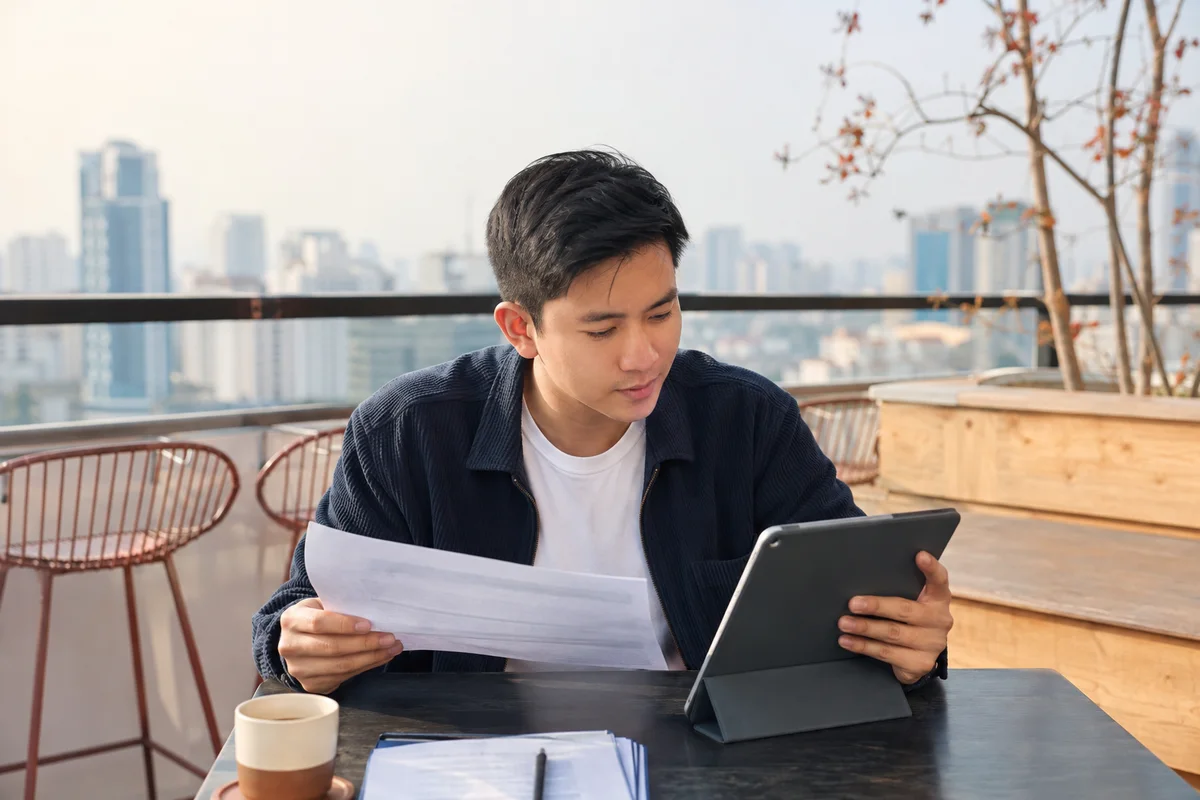 Đối chiếu lịch thanh toán và thông tin dư nợ